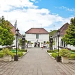 Hotel Cristalit
